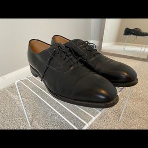 Black Johnston & Murray Optima dress shoes in size 13D